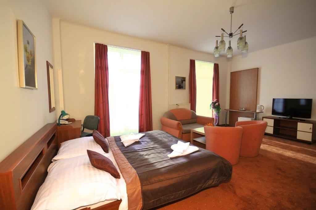 Hotel Palace Vysoké Tatry Habitación foto